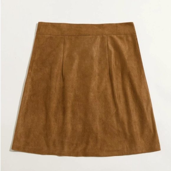 Brown faux suede button up skirt - Picture 2 of 3